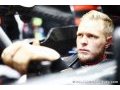 Magnussen would jump at 'top team' chance