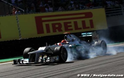 Fin de carrière dans les points pour Schumacher