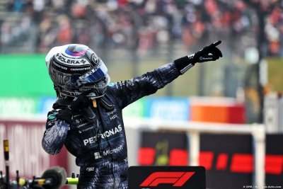 Antonelli met la pression sur Russell&nbsp;: Mercedes ’nous a dit de ne pas faire n’importe quoi’