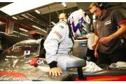 New Klien sponsor added to HRT livery in Singapore