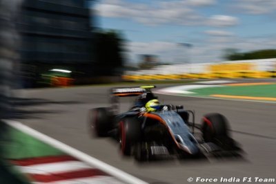 Les deux Force India dans les points