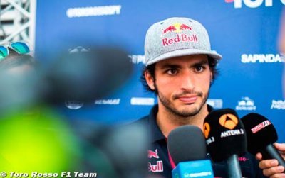 Sainz admits anger with Toro Rosso