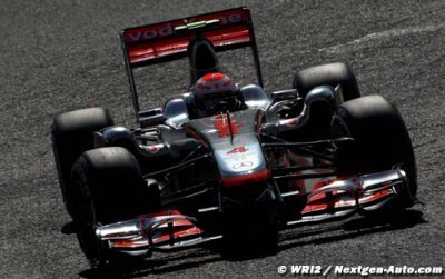 Pirelli: Button dominates Japan practice