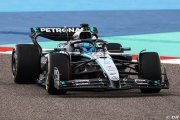 Photos - La Mercedes F1 W16 en piste à Sakhir