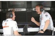 Whitmarsh resisted urge to issue team orders