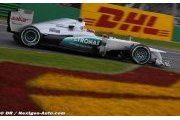2012 'tea-leaf reading' to race on for now 