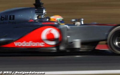 Free 3: Hamilton fastest as Vettel falters in Melbourne