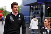 Artificial Renault engine boost could 'ruin F1' - Wolff