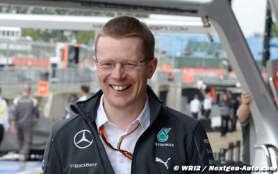 Mercedes laissera le choix à ses clients pour les échappements