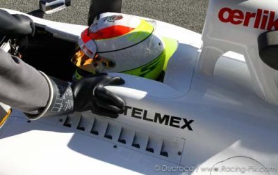 Perez backer Slim not ruling out Ferrari future