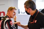 Schumacher va profiter du léger retard du début de saison F1