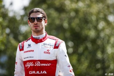 Giovinazzi s’est découvert une passion pour les jeux vidéo