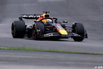 Red Bull révèle la cause de la crevaison de Verstappen, des regrets sur le pneu dur