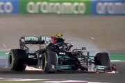 Départ raté, crevaison, abandon : Bottas a souffert au Qatar