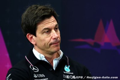Wolff confirme un certain intérêt de Vettel pour Mercedes F1