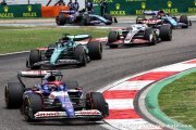 Chassis change working out for embattled Ricciardo