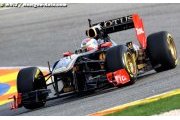 Lotus Renault a pris un risque avec les échappements