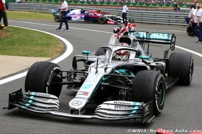 Mercedes ne s’attendait pas au meilleur tour en course de Hamilton
