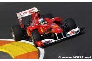Alonso prend la tête devant son public