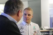 Bottas says Hamilton 'welcomed me to team'