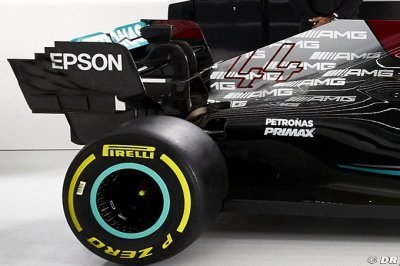 Hamilton doit sa disqualification au Brésil à ’deux vis deserrées’