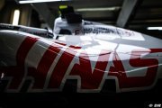 Haas boss plays down Renault switch rumours
