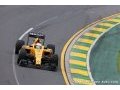 Magnussen wants to stay at Renault - father