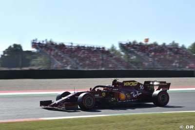 Leclerc préfère le ’plus grand défi’ du gravier en bord de piste