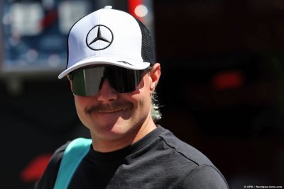 Bottas hints he’s staying at Mercedes in 2026
