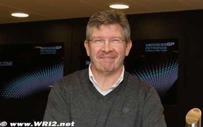 Ross Brawn note des progrès et garde confiance