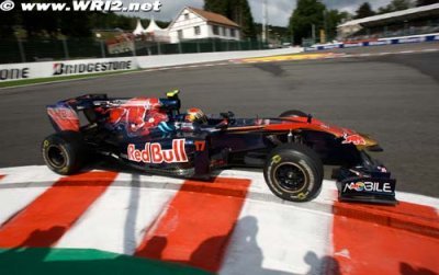 Alguersuari marque un point pour Toro Rosso