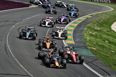 Frustré, Hadjar savait ’dès le premier virage’ qu’il n’allait pas finir la course