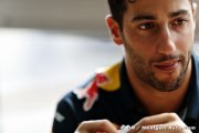 Après Hamilton, Gutierrez a gêné Ricciardo en piste