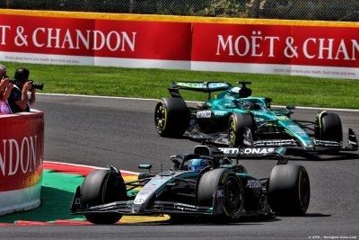 Russell&nbsp;: Mercedes F1 ’a fait un énorme pas en arrière’ en Belgique