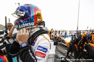 Selon Briatore, Alonso reviendrait en F1 avec Mercedes ou Ferrari