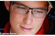Neuville au volant d'une Ford Fiesta