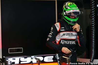 La Force India VJM09 en haut de la feuille des temps