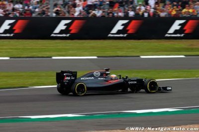 Alonso et Button veulent renouer avec les points au Brésil