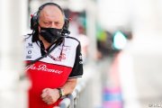 Vasseur a évité une promotion ‘brutale' à Pourchaire et allume les ‘conneries' sur Zhou