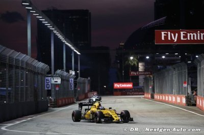 FP1 & FP2 - Singapore GP report: Renault F1
