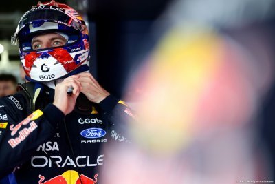 Verstappen told to ’put ego aside’ amid F1 frustration