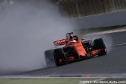 Les McLaren coincées au stand… comme tout le monde !