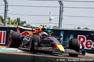 Red Bull fait du poids de la RB18 sa priorité selon Horner