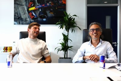 ’Billion-dollar’ Verstappen deal talk grows