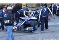 Williams roll out FW32 challenger