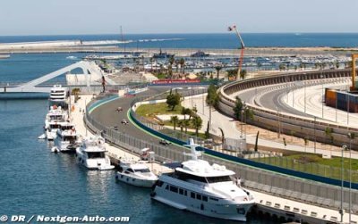 Valencia questions date on leaked 2011 calendar