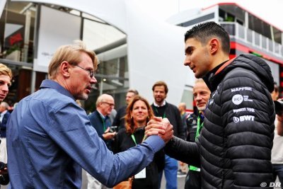 Ocon révèle avoir discuté avec Hakkinen avant ses doubles dépassements de Spa