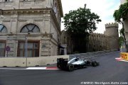 Rosberg on pole as Hamilton crashes out of thrilling Baku qualifying
