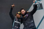 Wolff minimise les tensions avec Hamilton du côté de son futur salaire