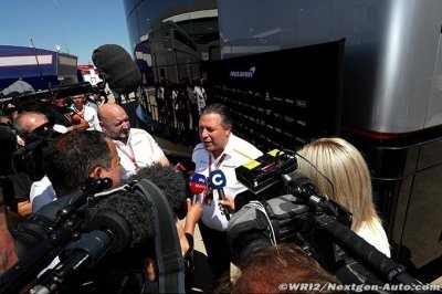 Brown explique la démission de Boullier par la ‘pression’ autour de lui